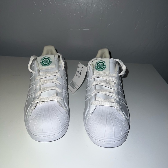 adidas gazelle silver green womens adidas GY7037 Superstar 82 Mens Lifestyle Shoe